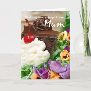 Verjaardagskaart voor mama met taart en bloemen kaart