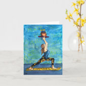 Verjaardagskaart voor yoga met een grappige woords kaart (Gele Bloem)