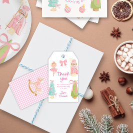 Verjaardagskaartje met fantasierijke roze notenkra cadeaulabel