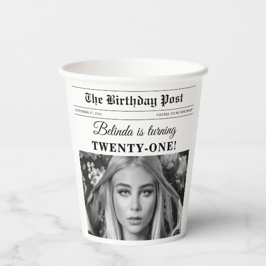 Verjaardagskrant Fun Zwart & Wit Foto Papieren Bekers (Achterkant)