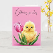 Verjaardagskuiken in roze tulp kaart (Gele Bloem)