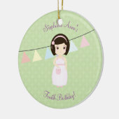 Verjaardagsmeisje aan Gift Table Keramisch Ornament (Links)