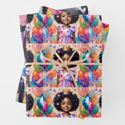 Verjaardagsmeisje met bruine huid prinses kunst inpakpapier vel (In situ)