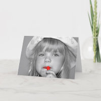 Verjaardagsmeisje met rode lippenstift
