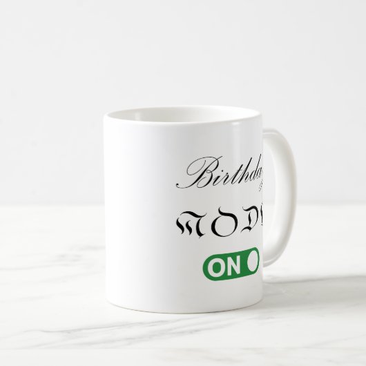 Verjaardagsmodus is ingeschakeld koffiemok (Voorkant rechts)