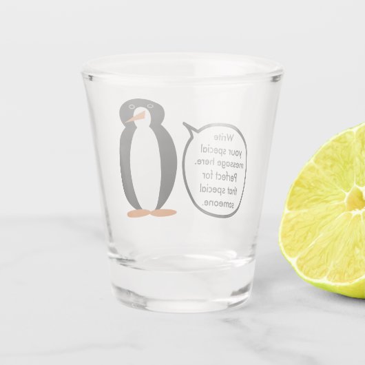 Verjaardagspak Praten Ms. Penguin Shot Glas (Achterkant)