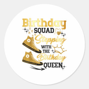 Verjaardagsploeg Scute Ss Schattig Sss Stappen Met Ronde Sticker
