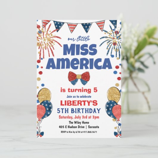 VERJAARDAGSUITNODIGING 4 juli voor elke leeftijd Kaart (Staand voorkant)