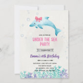 Verjaardagsuitnodiging dolfijn onder de zee kaart (Voorkant)