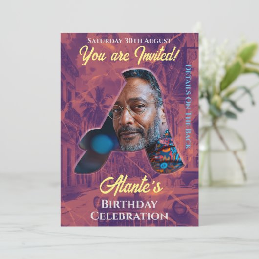 Verjaardagsuitnodiging  Intital Design Kaart (Staand voorkant)