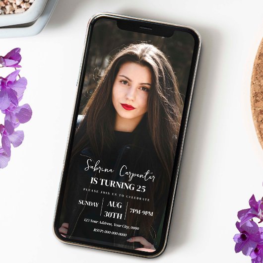 Verjaardagsuitnodiging met foto aankondiging