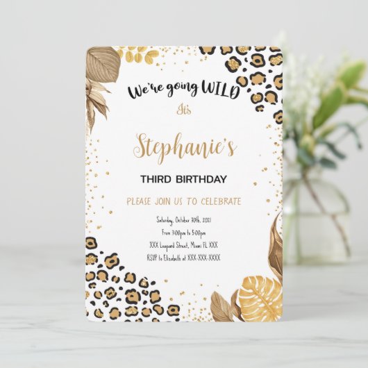 Verjaardagsuitnodiging Safari Bewerkbaar Kaart (Staand voorkant)