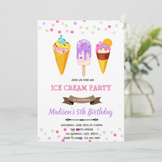 verjaardagsuitnodiging voor crème kaart (Staand voorkant)