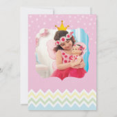 verjaardagsuitnodiging voor de mousserende regenbo kaart (Achterkant)