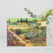 Verjaardagsuitnodigingen. Bloeiende tuin met pad Kaart (Staand voorkant)