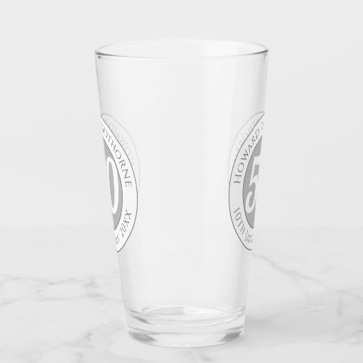 Verjaardagsviering met naam, leeftijd en geboorted glas (Links)