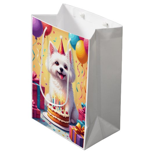 Verjaardagsviering van een Maltezer Medium Cadeauzakje (Voorkant Gekanteld)