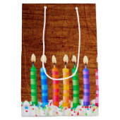 Verjaarskaarsen op hout medium cadeauzakje (Achterkant)