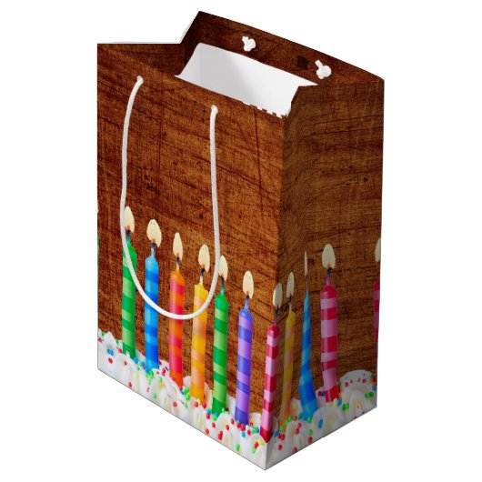 Verjaarskaarsen op hout medium cadeauzakje (Achterkant Gekanteld)