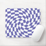 Verkeerde Controles Retro Psychedelic Muismat<br><div class="desc">Cool warped groovy checkered pattern in color of the year 2022 periwinkle blue featuring on a home decor for bedroom, living room, kitchen or every day accessories and office products for trendy retro good vibes. Simple twirl checks in color of year for little retro psychedelic style. Twirled and swirled checkerboard,...</div>