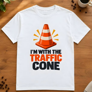 Verkeerskegel Ik ben bij de verkeerskegel humor T-shirt