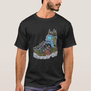 Verken Avontuurlijke Wandelschoenen Kampeer Reis T-shirt