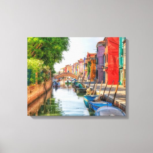 Verken de levendige charme van Burano Canvas Afdruk (Voorkant)