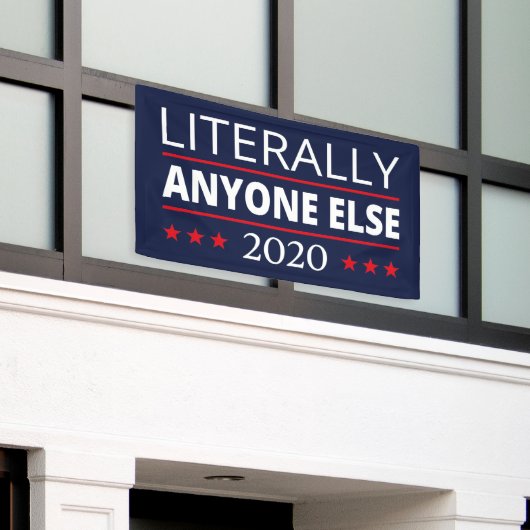 Verkiezing 2020, anti-trump - iedereen Else III Spandoek (Buitenkant Gebouw)