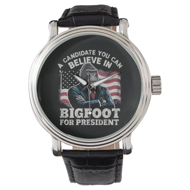 Verkiezing 2024 Grappige Stem Sasquatch VS Horloge (Voorkant)