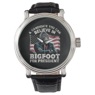 Verkiezing 2024 Grappige stemming Sasquatch USA Horloge