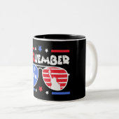 Verkiezingen van 24 november tweekleurige koffiemok (Voorkant rechts)