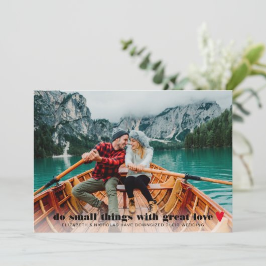 Verkleinde fotobetrokkingskaart voor microbruiloft aankondiging (Staand voorkant)
