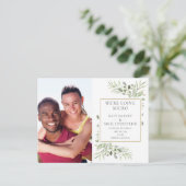 Verkleinde micro groen foto bruiloft aankondigingskaart (Staand voorkant)
