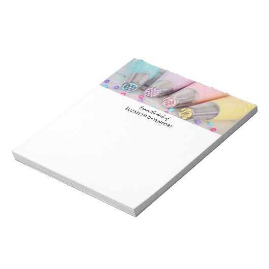 Verkleurde pasta-decorteermiddelen notitieblok (Linkerzijde)