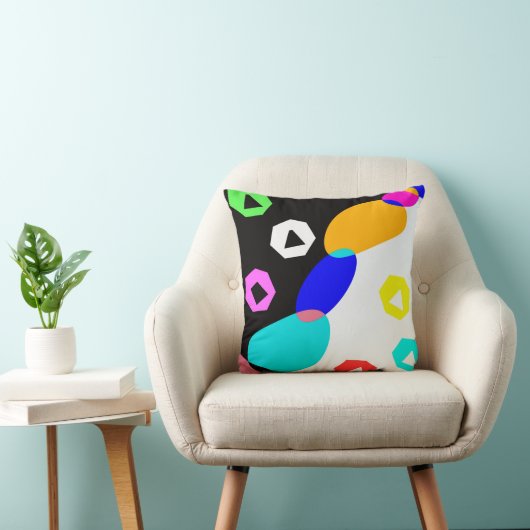 Verkleurde vormen kussen (Stoel)