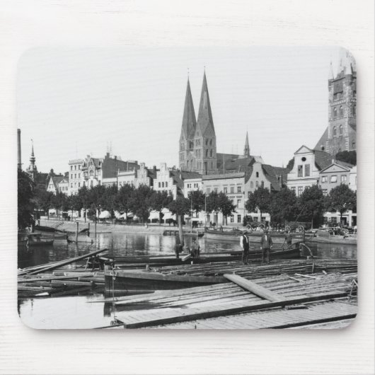 Verkoop hout op de rivier de Trave, Lubeck, c.1910 Muismat (Voorkant)