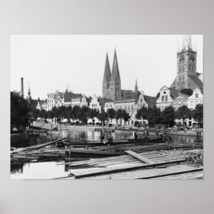 Verkoop hout op de rivier de Trave, Lubeck, c.1910 Poster