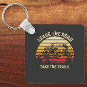 Verlaat de weg, neem de paden - Avontuur wacht Sleutelhanger (Voorkant)