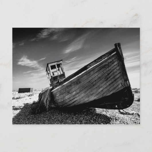 Verlaten boot op Dungeness Beach Briefkaart (Voorkant)