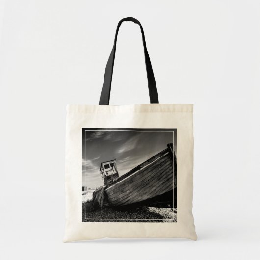 Verlaten boot op Dungeness Beach Tote Bag (Voorkant)