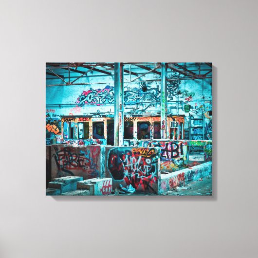 Verlaten gebouw Blauwe Muur Graffiti Art Canvas Afdruk (Voorkant)