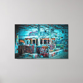 Verlaten gebouw Blauwe Muur Graffiti Art Canvas Afdruk