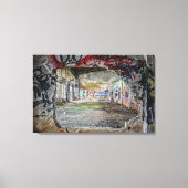 Verlaten gebouw Gat in Muur Graffiti Art Canvas Afdruk (Voorkant)