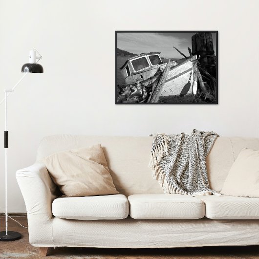 Verlaten Shipwreck Black en White Photo Glossy Perfect Poster