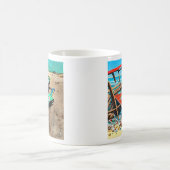 Verlaten strand verlaten boot AI gegenereerde kuns Koffiemok (Center)