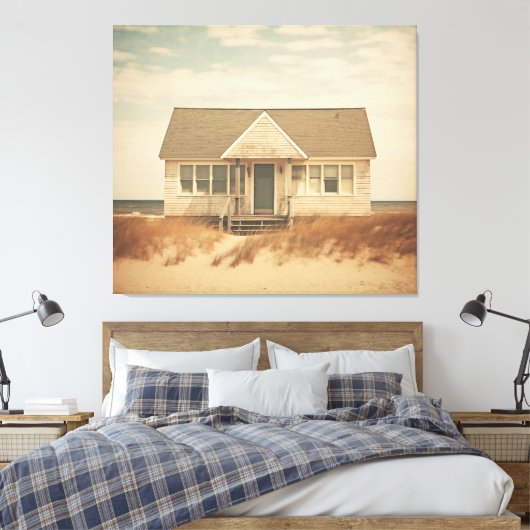 Verlaten strandhuis ingetogen retro kust canvas afdruk (Insitu (Slaapkamer))
