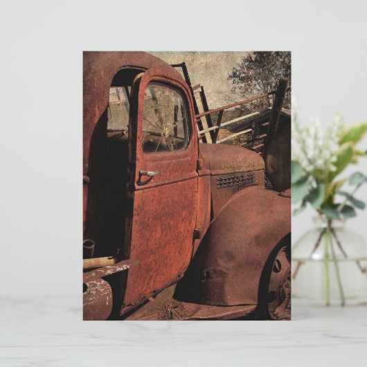 Verlaten vrachtwagen (Staand voorkant)