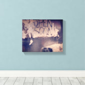 Verlaten winkel met snel open teken afwijzen canvas afdruk (Insitu (Houten vloer))