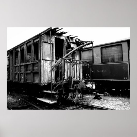 Verlaten Wooden Passenger Car Le Mastrou Poster (Voorkant)