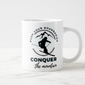 "Verleg je grenzen, verover de berg" Grote Koffiekop (Rechts)